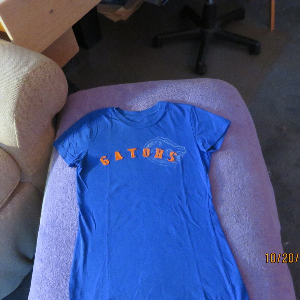 Florida Gator women's Blue/Orange tee shirt size M